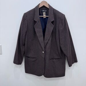 Vintage Plaid Wool Blend Blazer Sag Harbor Woman’s brown houndstooth one button